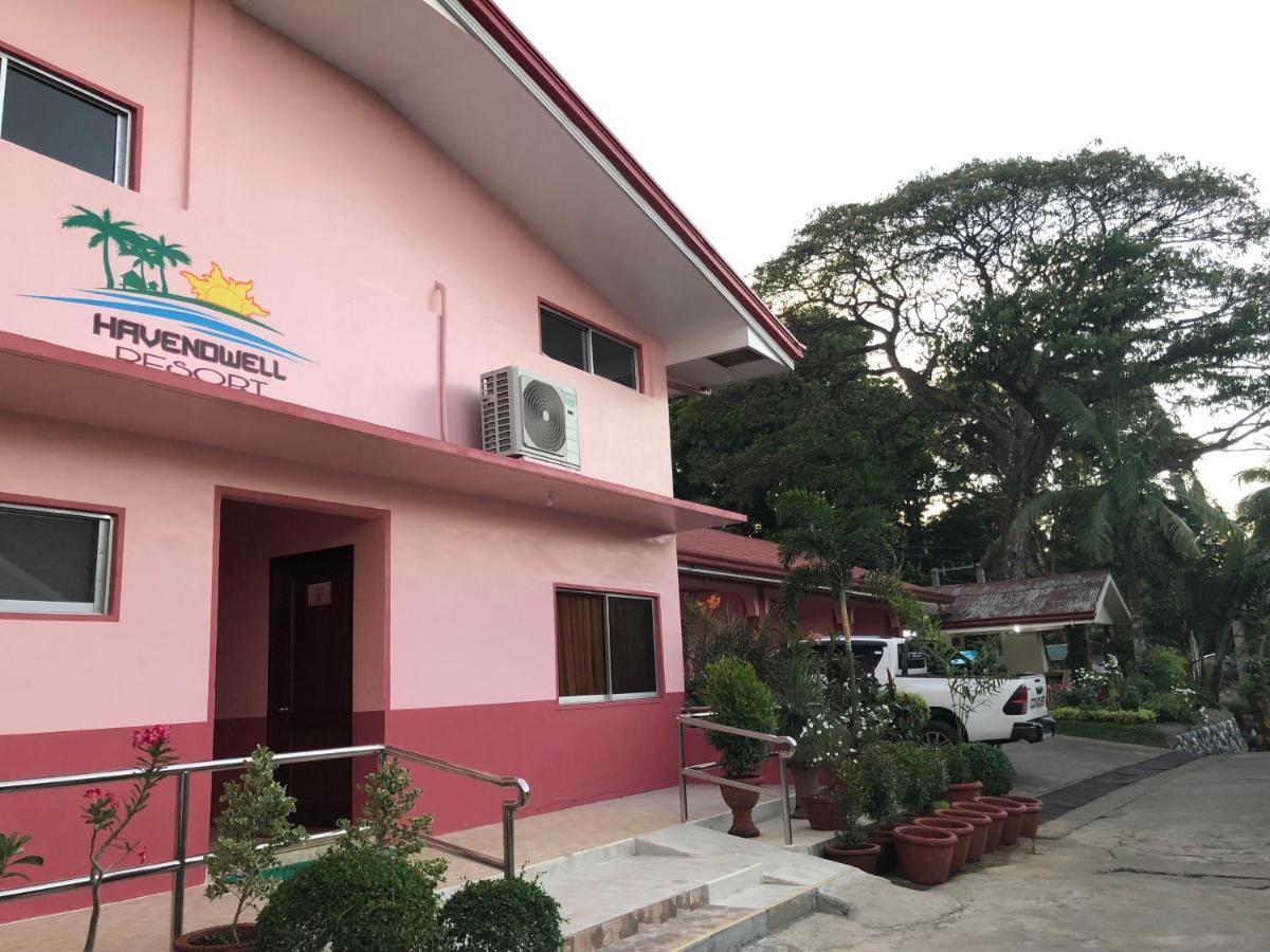 Havendwell Garden Resort Mambajao Exterior foto